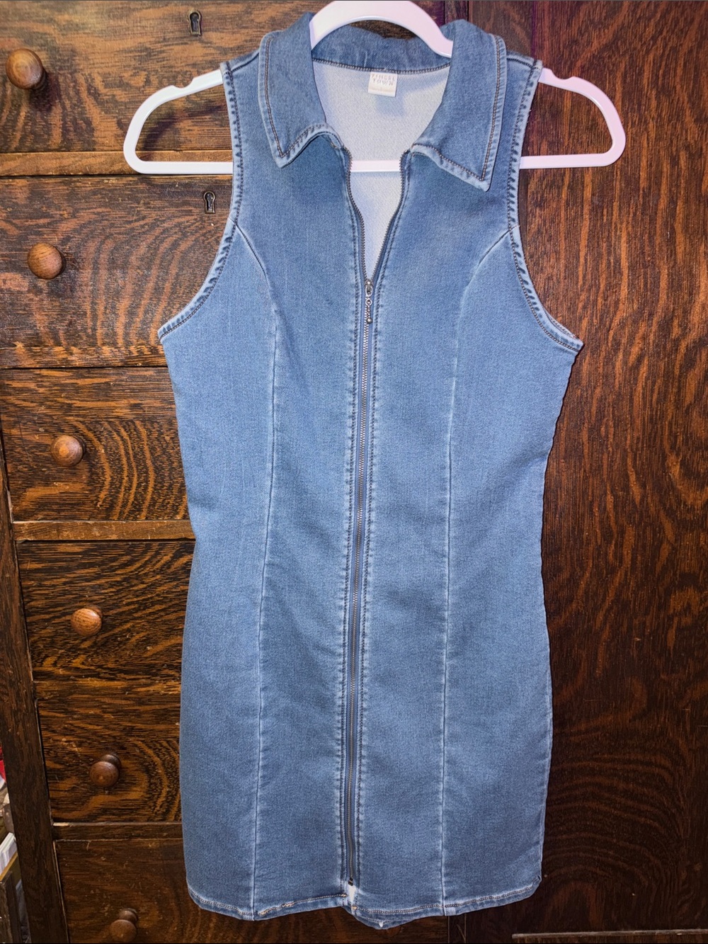 ⁠Tinseltown Y2K Light Wash Denim Zip Front Bodycon Mini Dress NWOT